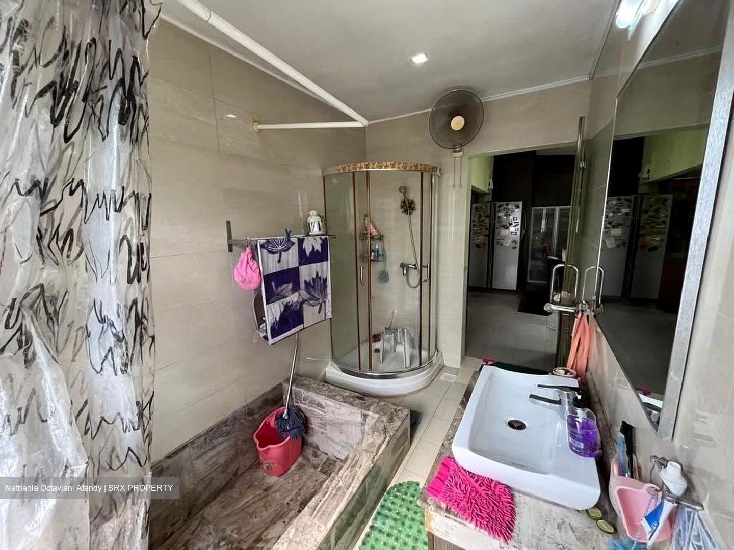 Jalan Bahagia (D12), Terrace #605965941